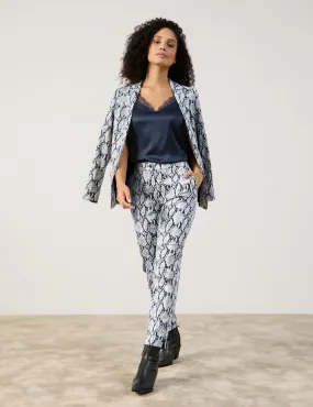 7/8-length trousers with a snakeskin pattern