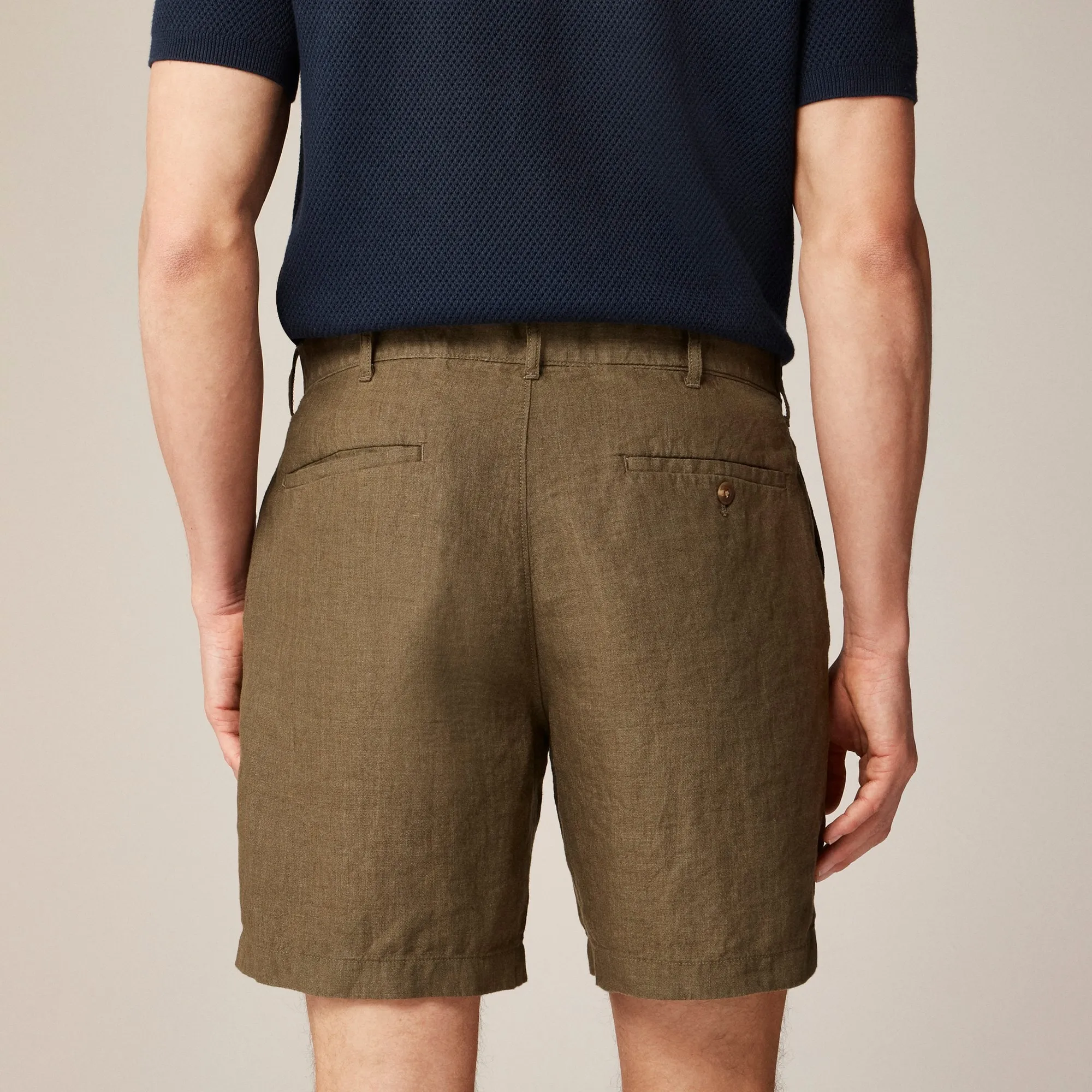 7" linen short
