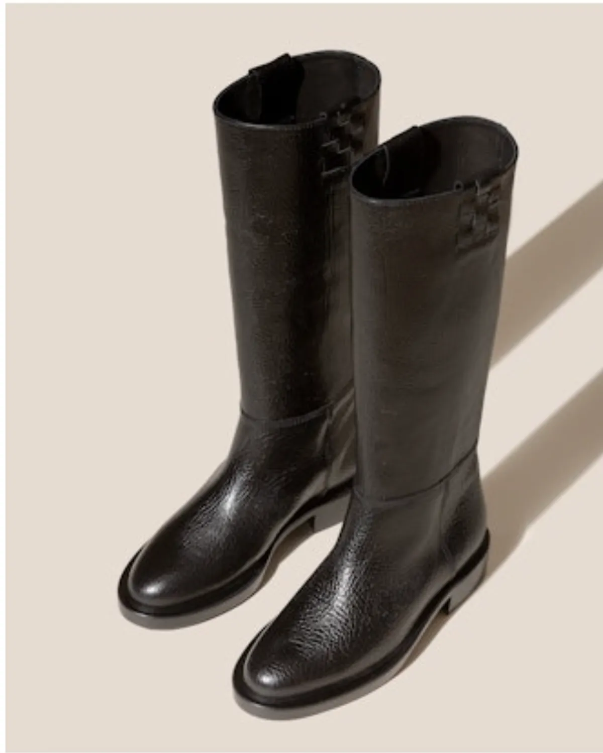 Anella Grainy Boot - Black