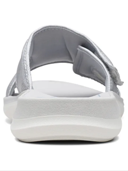 CLARKS GLIDE BAY IN METALLIC