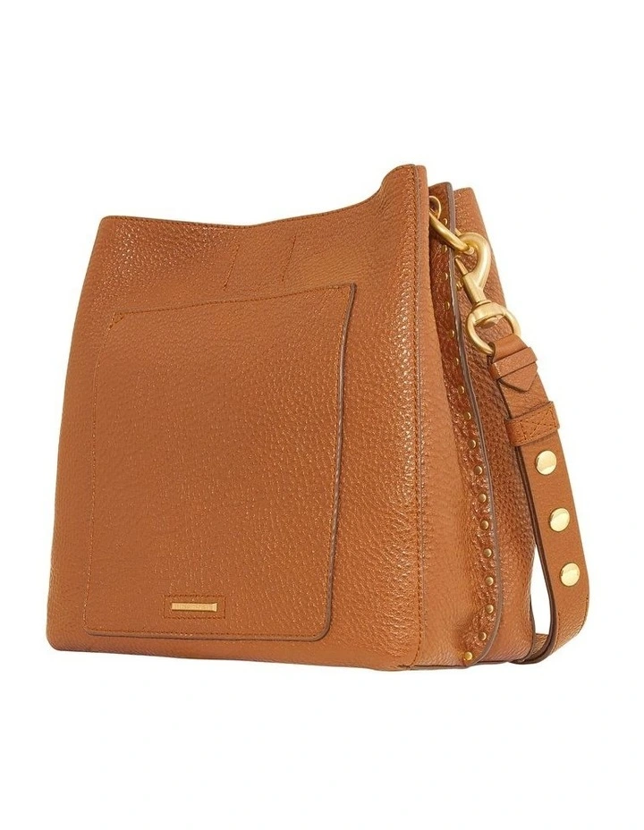 Darren Shoulder Bag in Brown