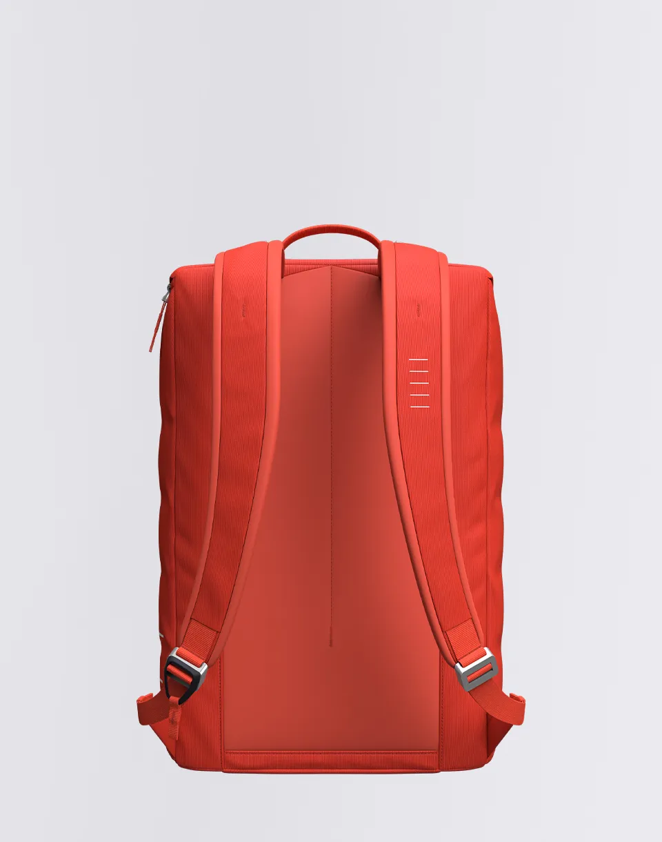 Db Hugger Base Backpack 15L Falu Red