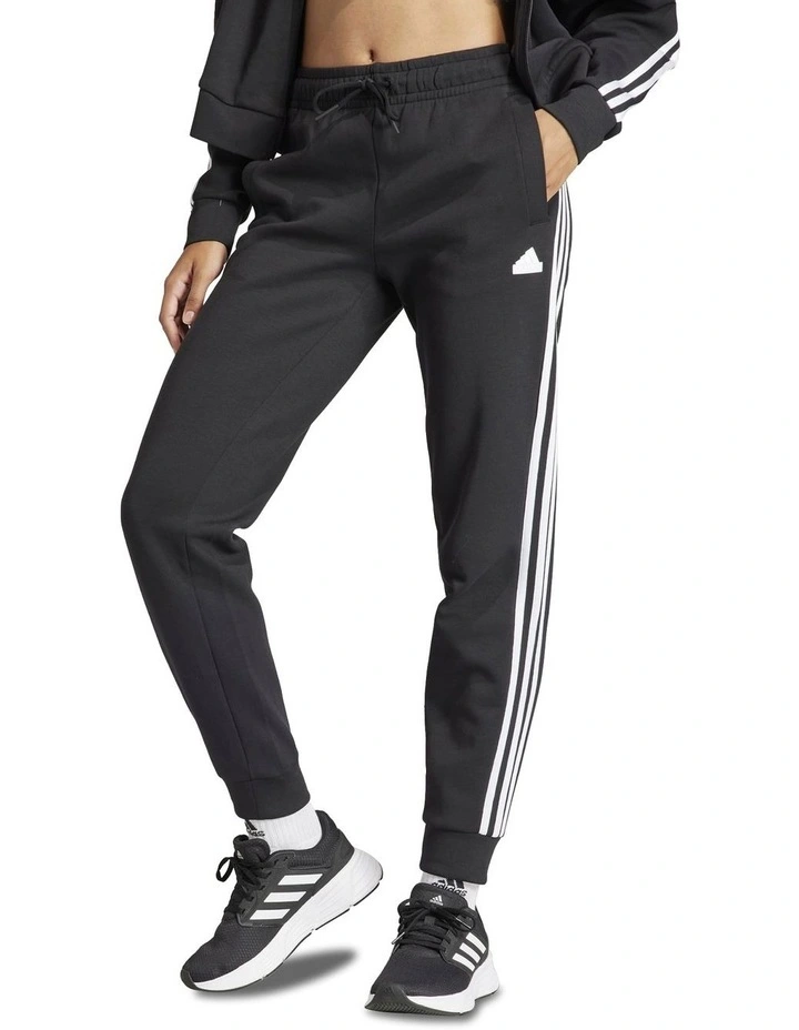 Future Icons 3-Stripes Regular Joggers in Black