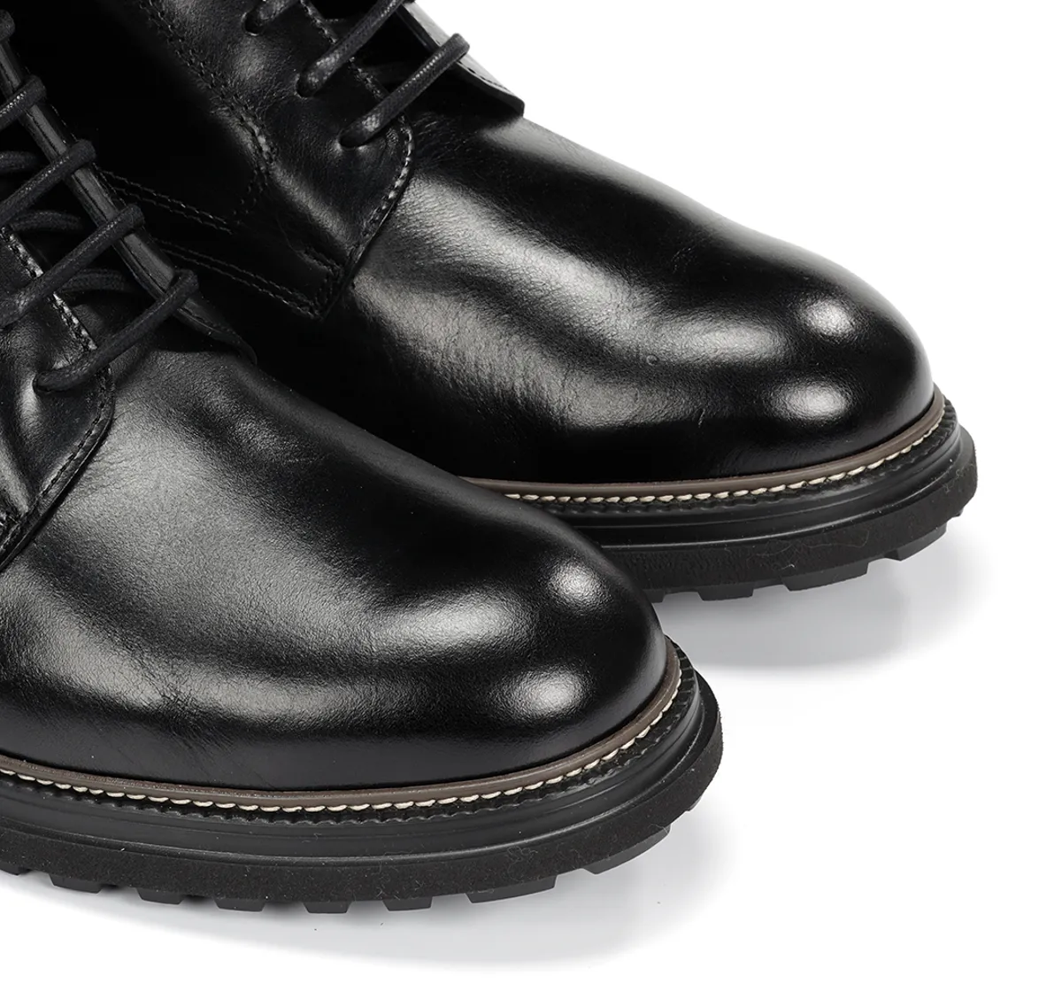 LINCON F2056 Black Ankle Boot