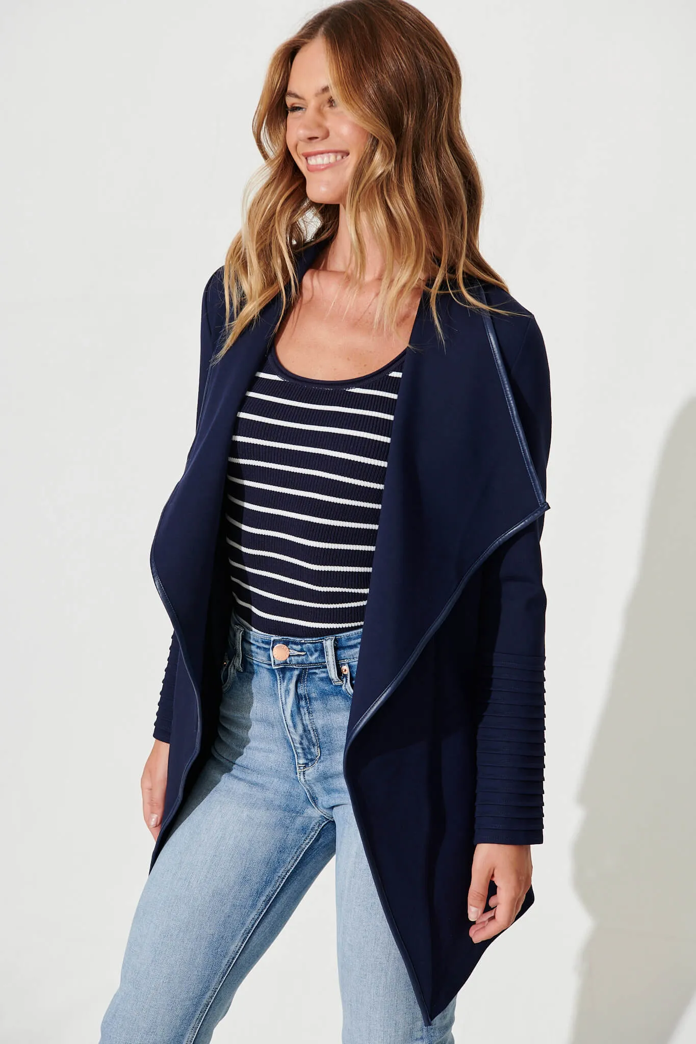 Lynda Jacket In Navy