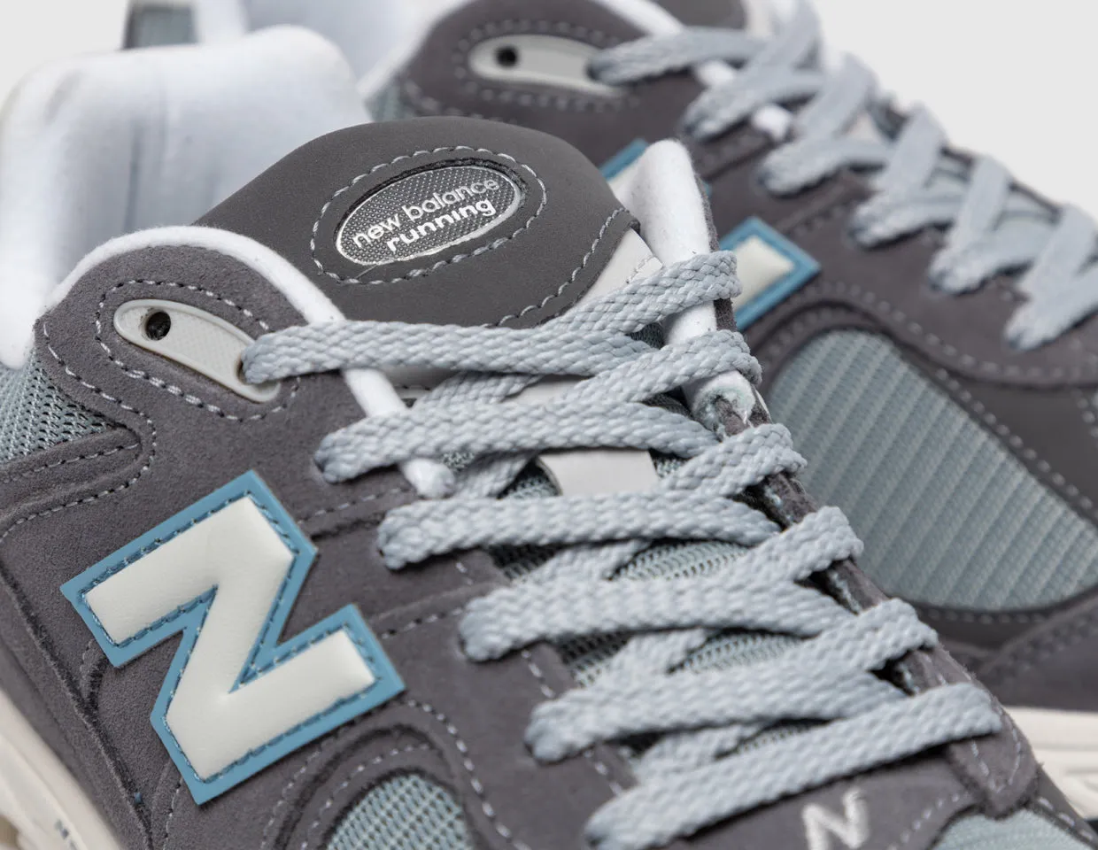 New Balance M2002RFB Magnet / Blue Fox