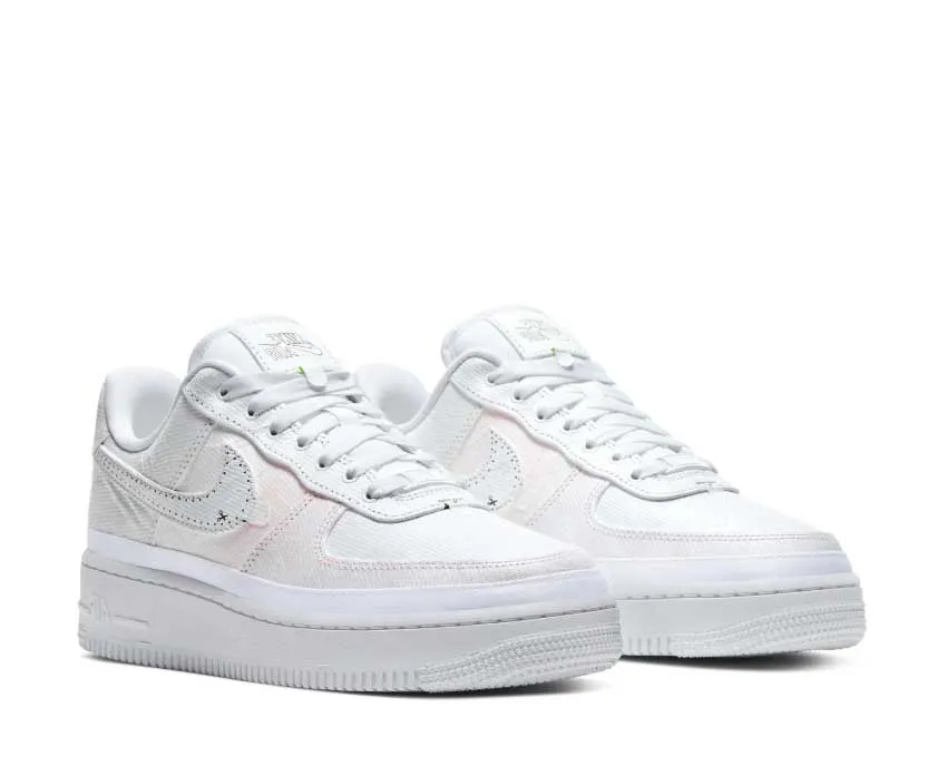 Nike Air Force 1 '07 LX