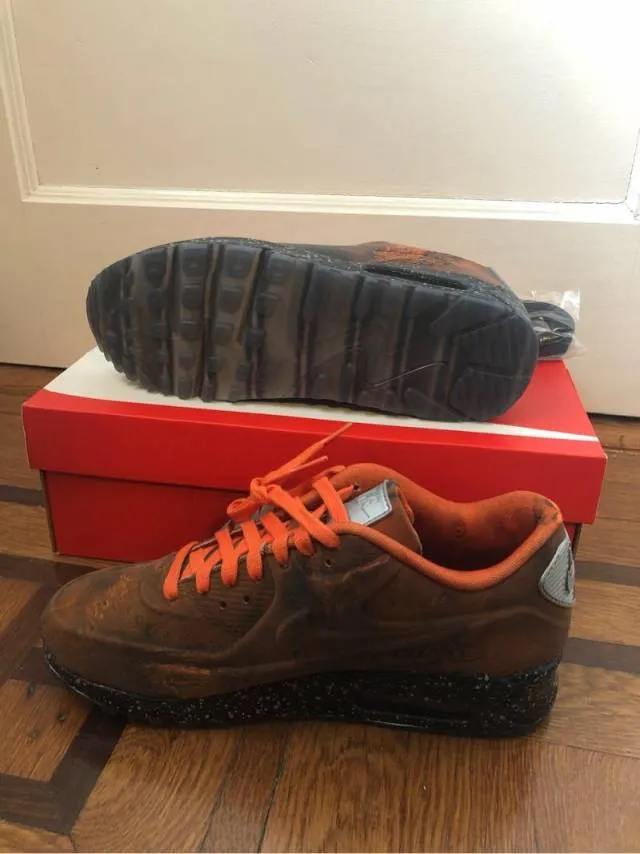Nike Air Max 90 Mars Landing
