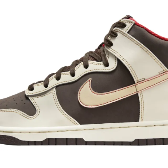 NIKE DUNK HIGH SE BAROQUE BROWN