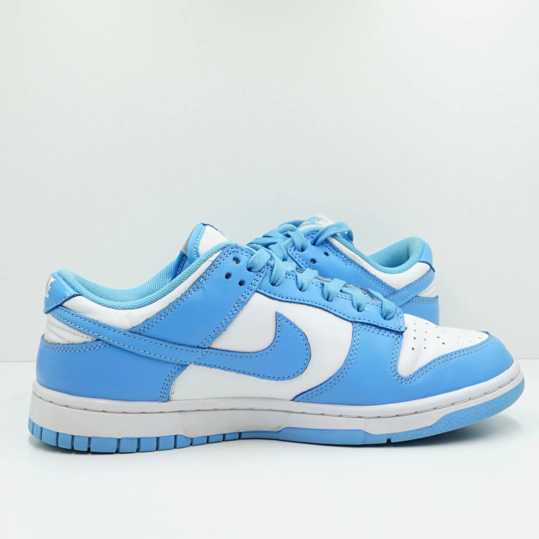 Nike Dunk Low UNC (2021)