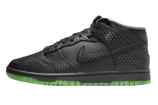 NIKE DUNK MID HALLOWEEN 2023