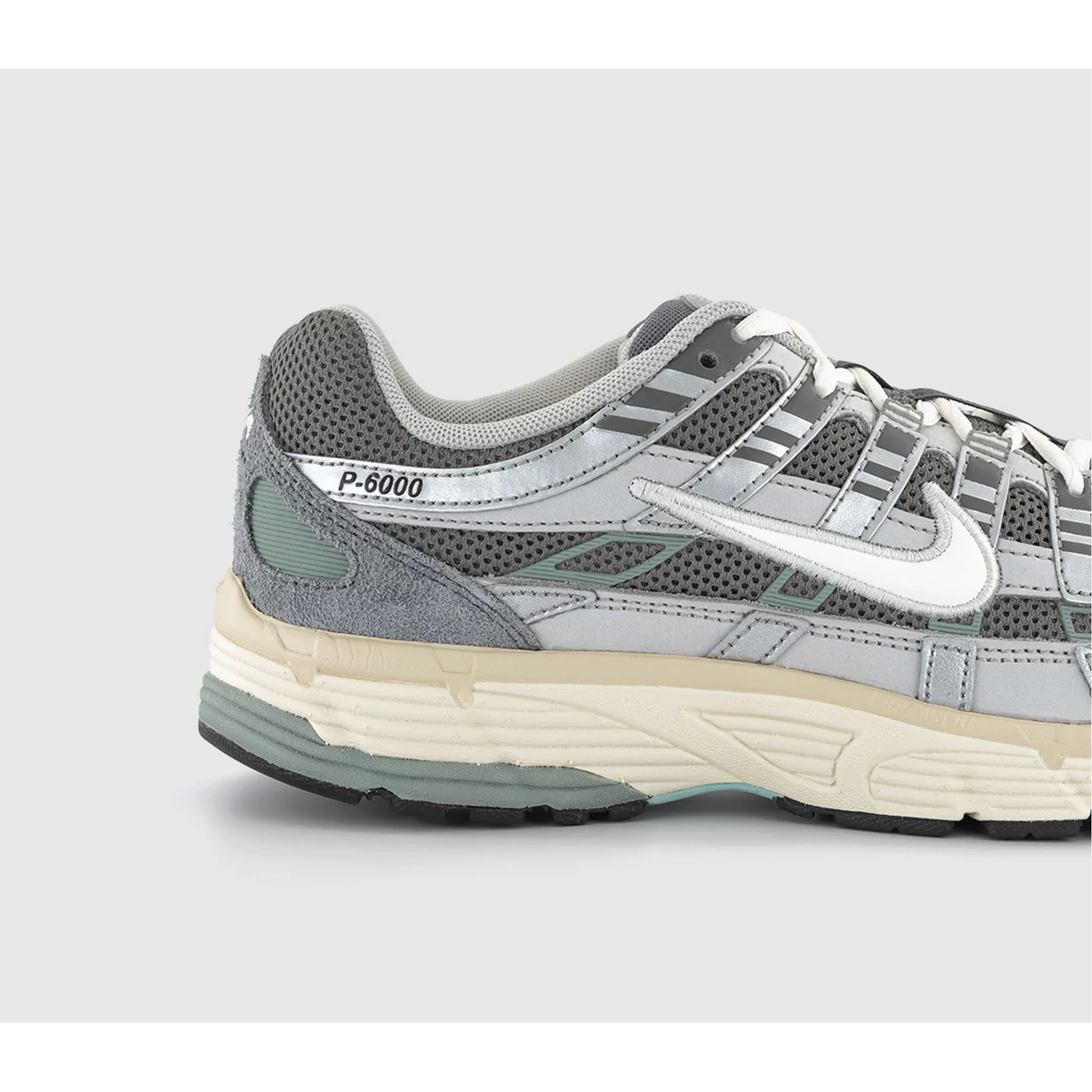 NIKE P-6000 Trainers - Multi