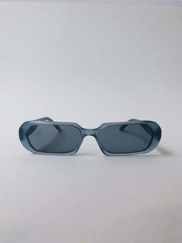 Ovale Sunglasses - Electron/Charge