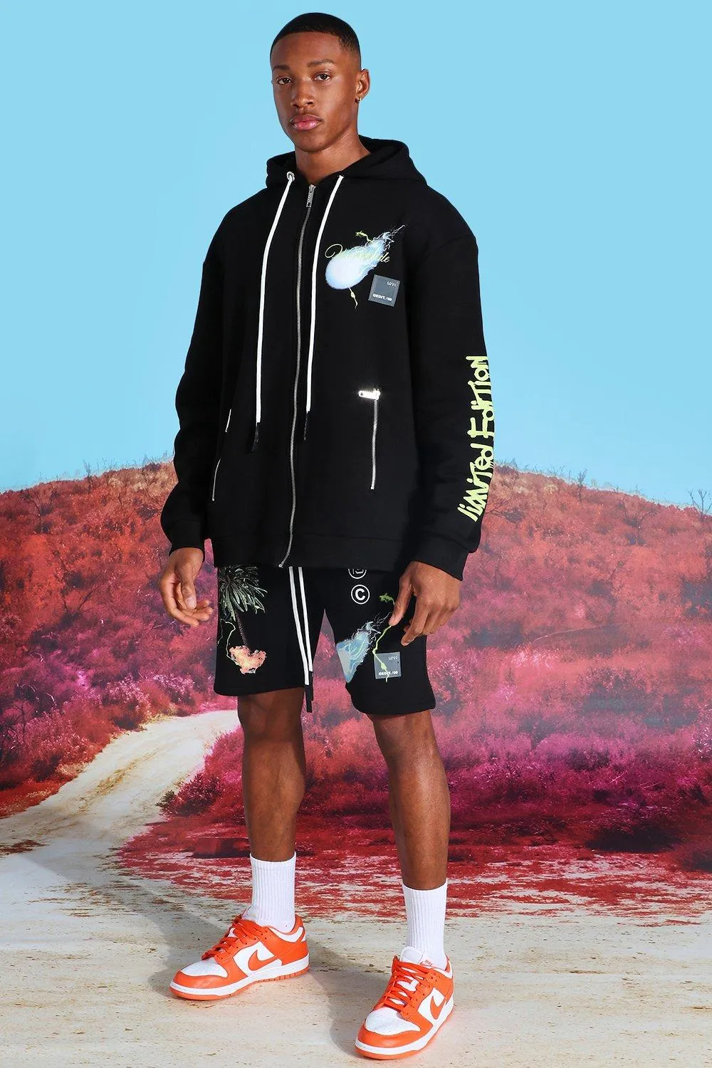 Oversized Graphic Zip Hooded Short Tracksuit | boohooMAN UK