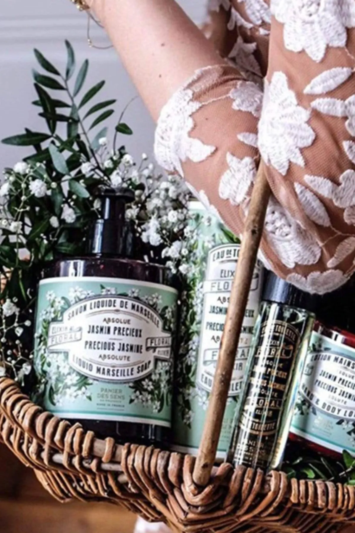 precious jasmine body wash