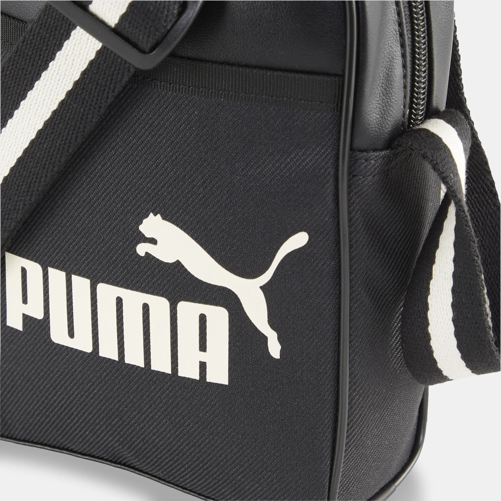 PUMA Men's Campus Compact Portable Bag