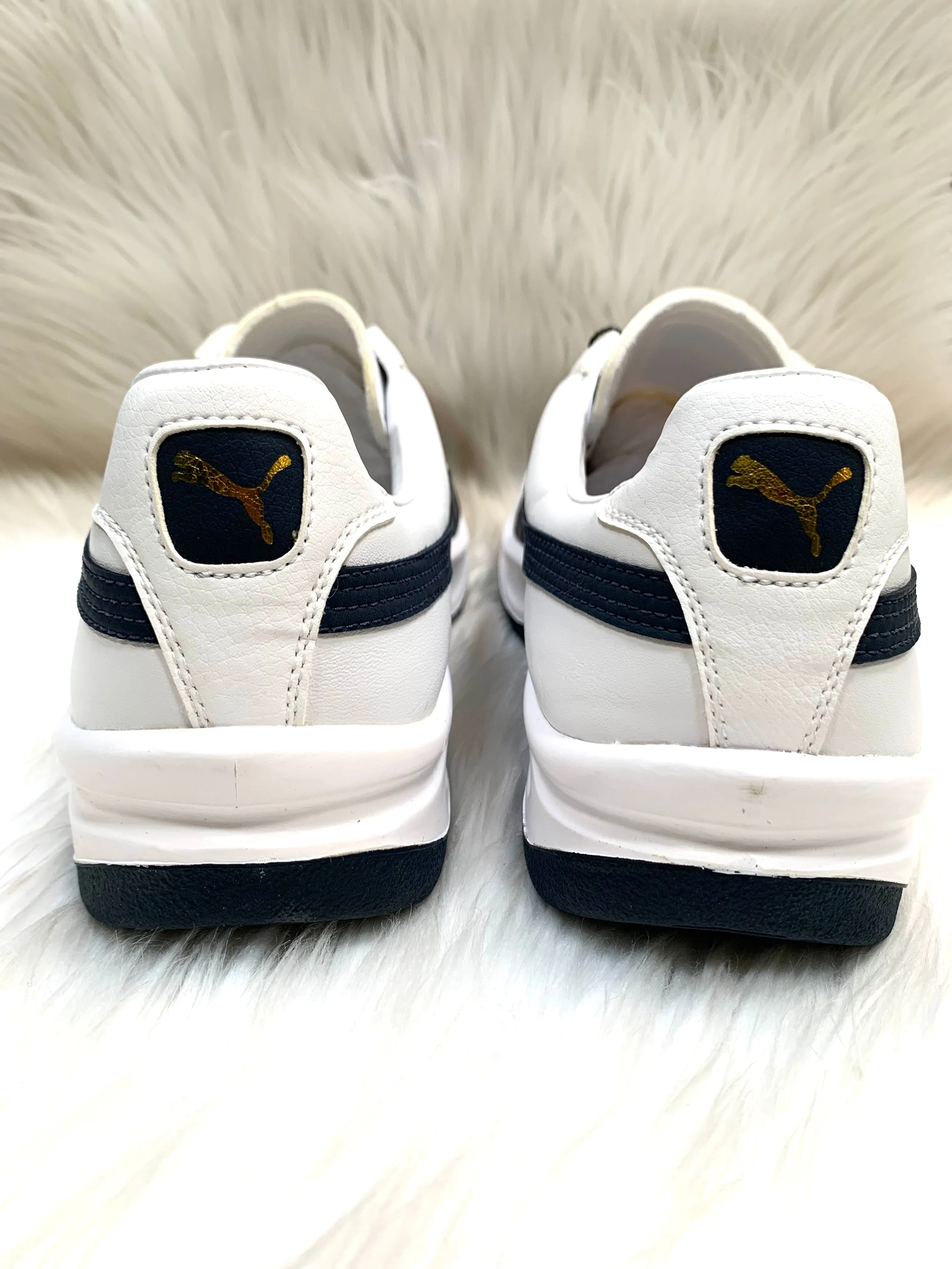 PUMA MEN’S SNEAKERS (PREOWNED)