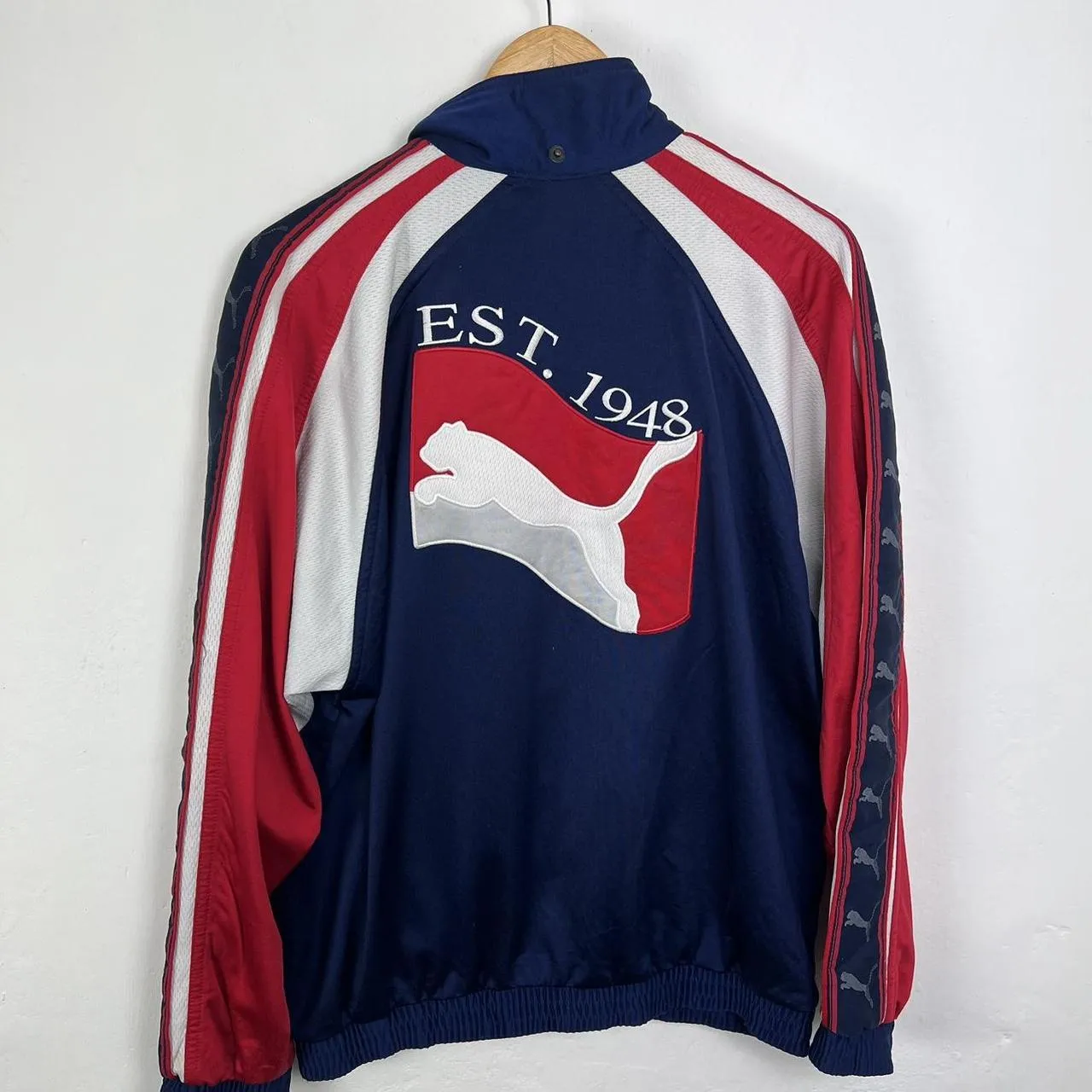 Puma track jacket medium