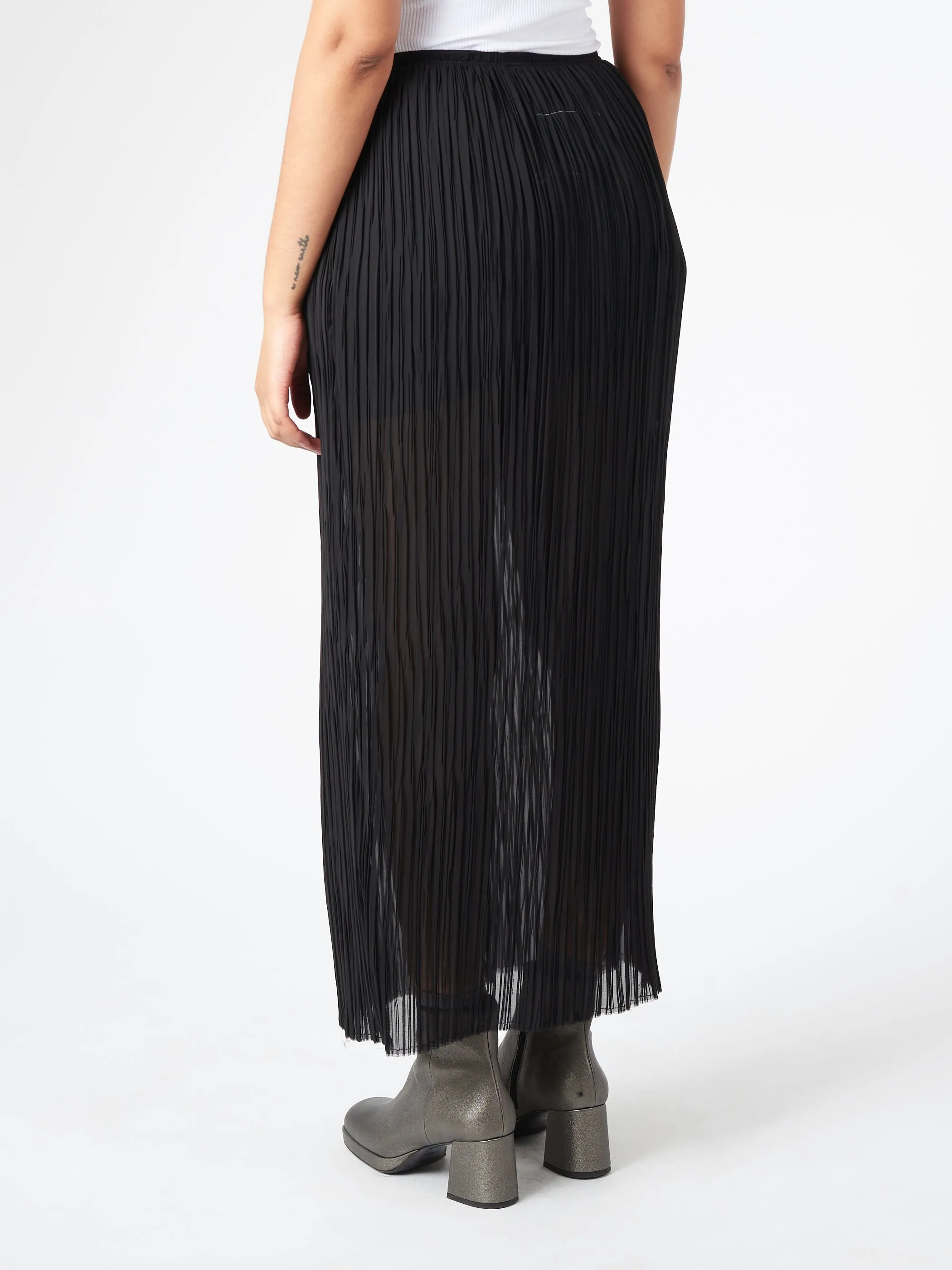 Sheer Plissé Long Skirt