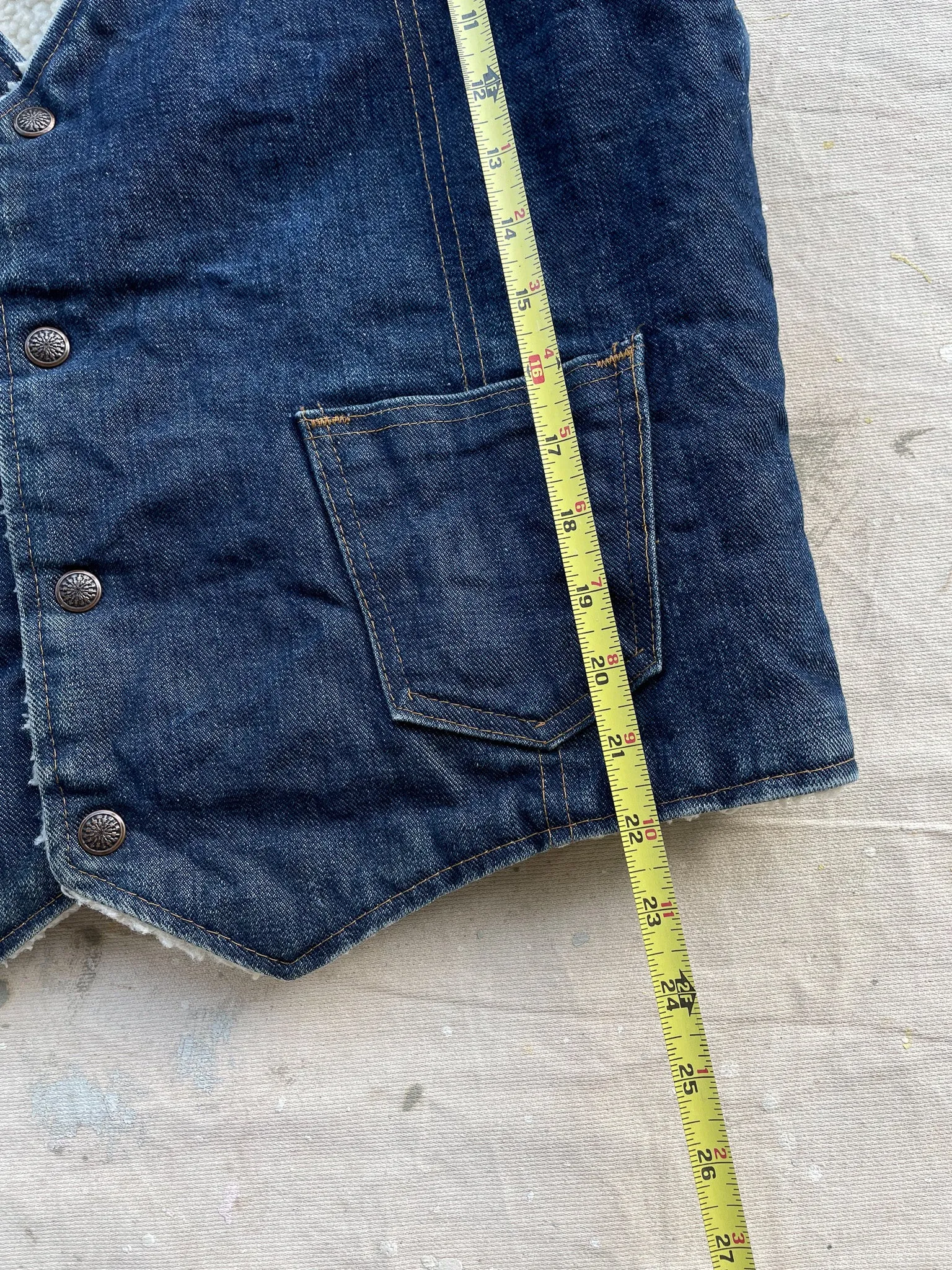 Sherpa Lined Denim Vest—[M]