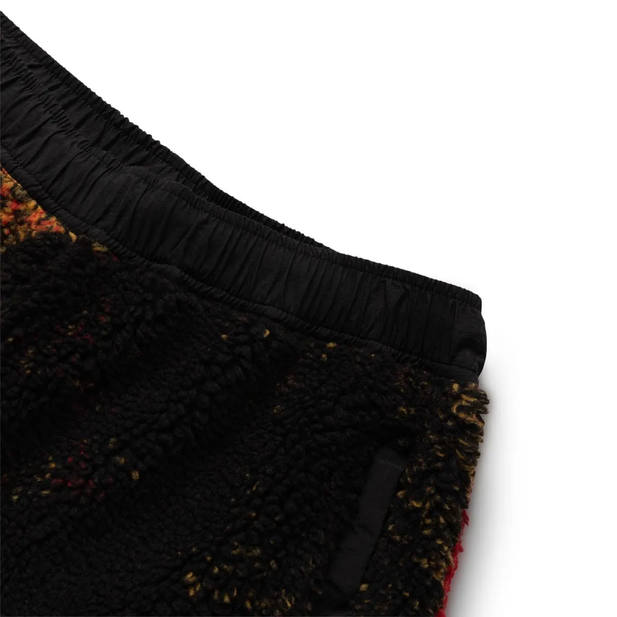 SHERPA SHORT LAVA | Bodega