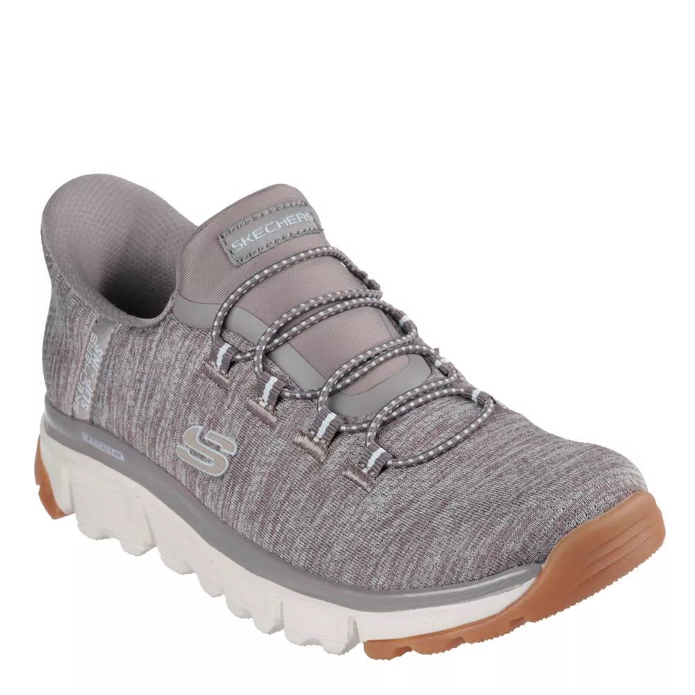 SKECHERS  WOMENS SLIP-INS SUMMITS RUNNING SHOE