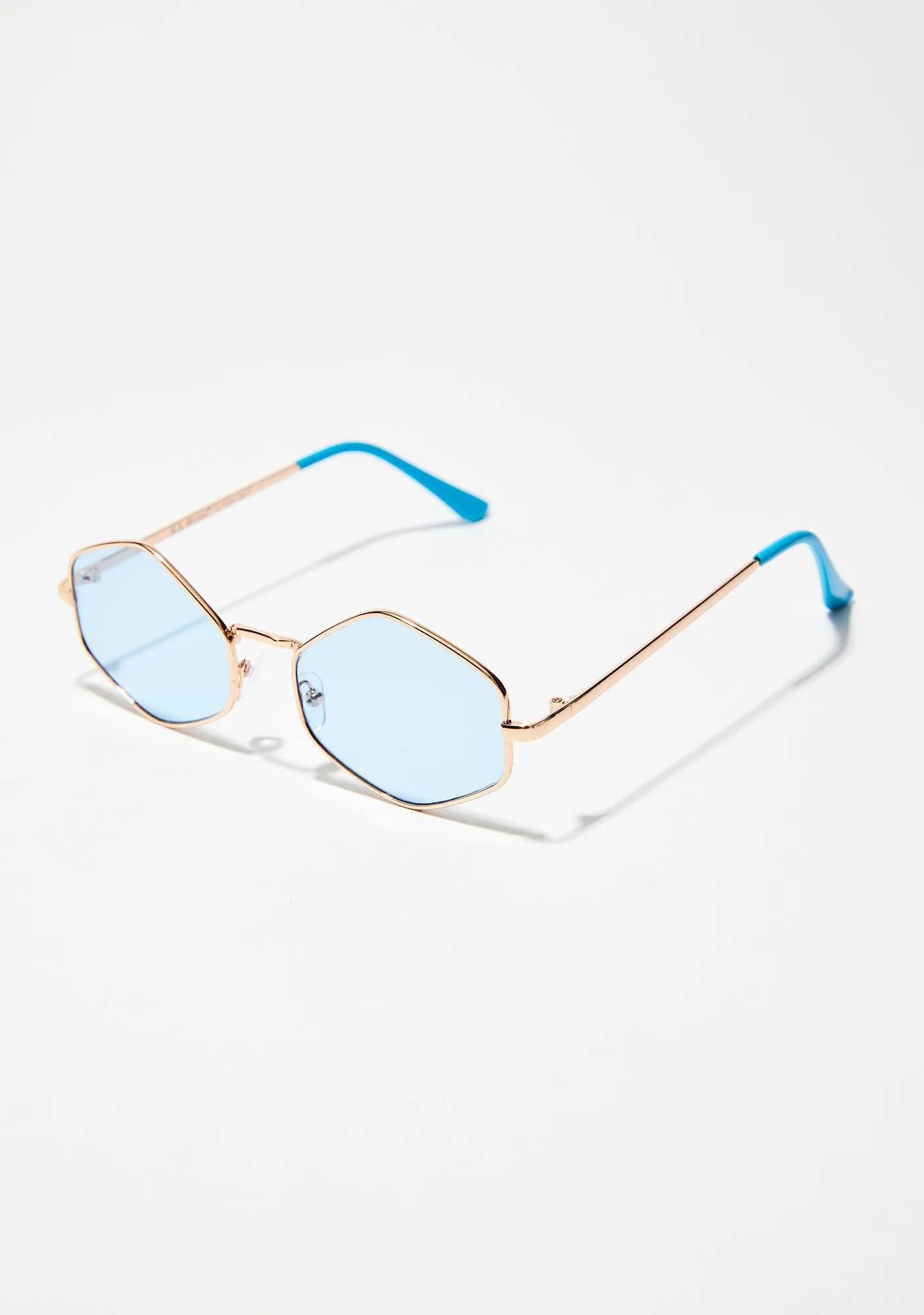 Sky Party Seeker Sunglasses-