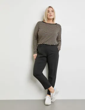 Smart 7/8-length trousers with pressed pleats, Greta