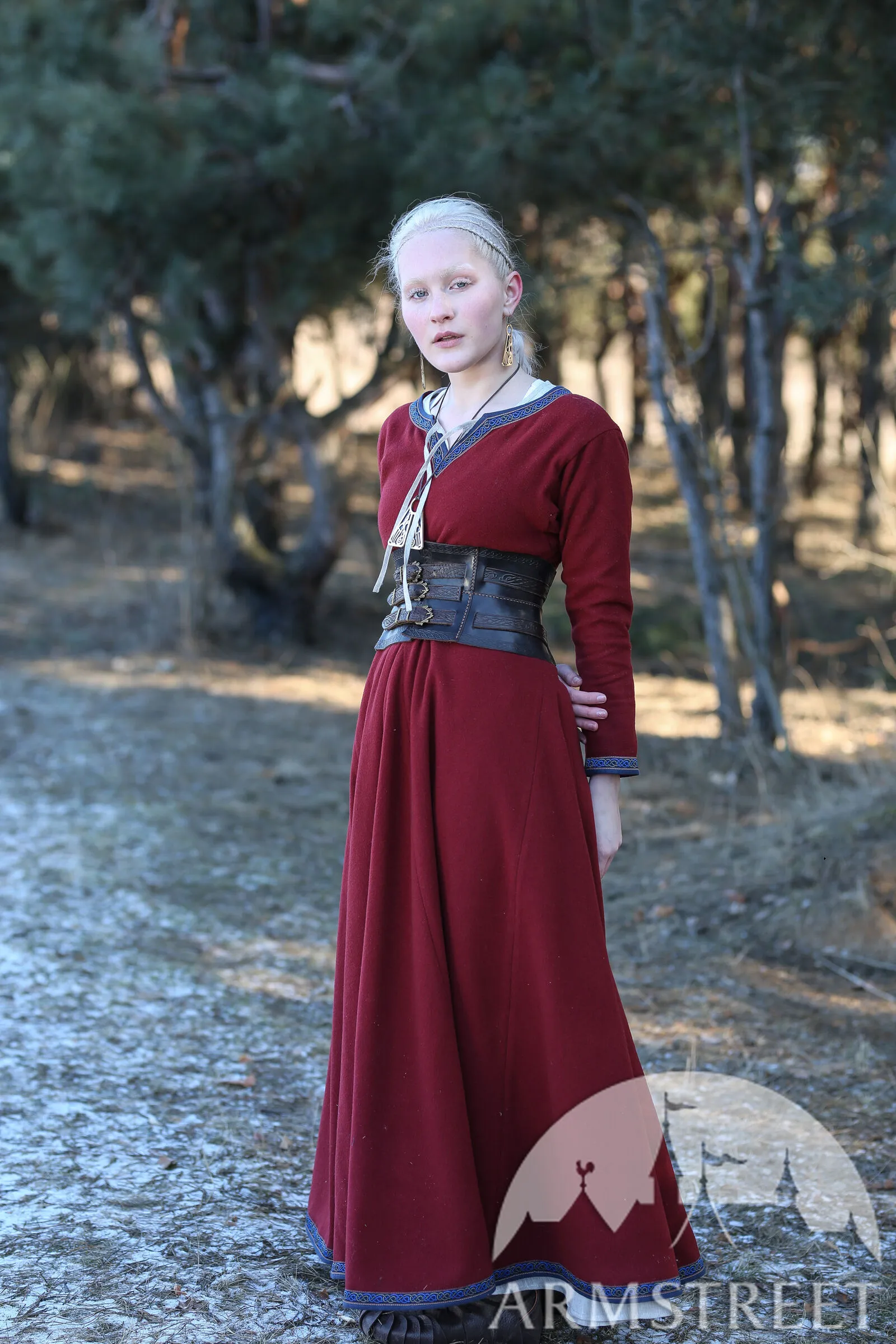 Tunic “Girda the Snowdancer”