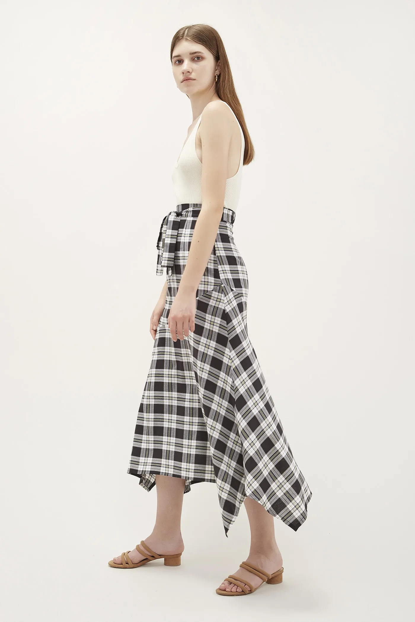 Xara Wave-Hem Skirt 